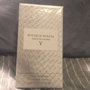 BOTTEGA VENETA PARCO PALLADIANO V  **NEW**